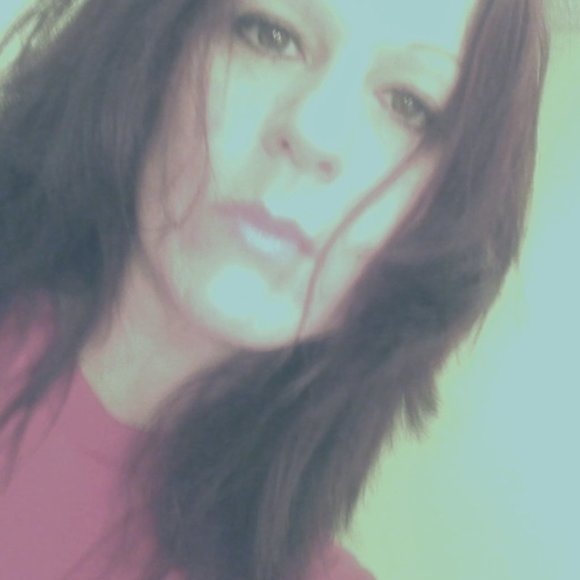 Meet your Posher, Shelly - Picture 5 of 16